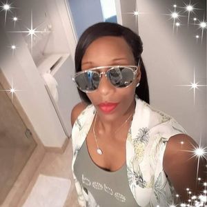 Meet your Posher, Marilyn